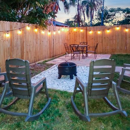 Quiet 2Br1Ba Firepit Near Beach Villa Sarasota Exterior photo